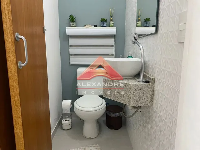 Casa com 150m² 3 quartos e 2 banheiros, à venda, no bairro Jardim América em São José Dos Campos