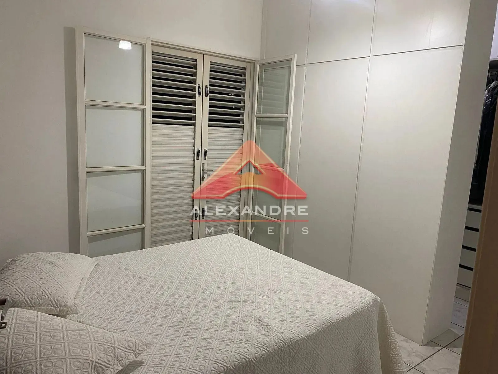 Casa, 3 quartos, 185 m² - Foto 10