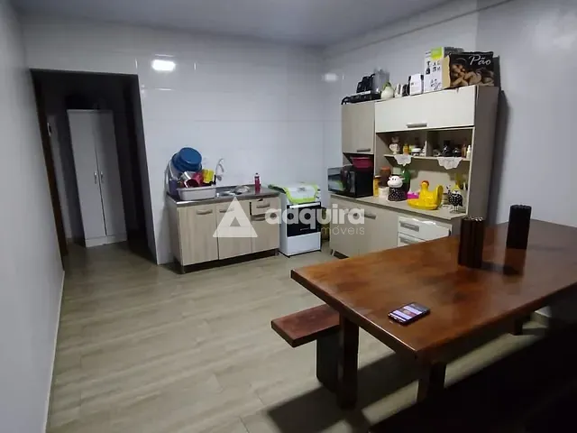 Casa à venda, no bairro Boa Vista em Ponta Grossa