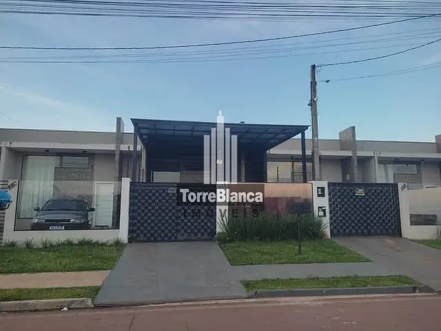 Casa com 128m² 2 quartos e 1 banheiro, à venda, no bairro Cará-cará em Ponta Grossa