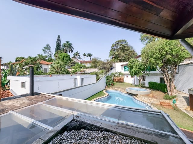 Casa com 750m² 4 quartos e 6 banheiros, à venda, no bairro Jardim Floresta em São Paulo