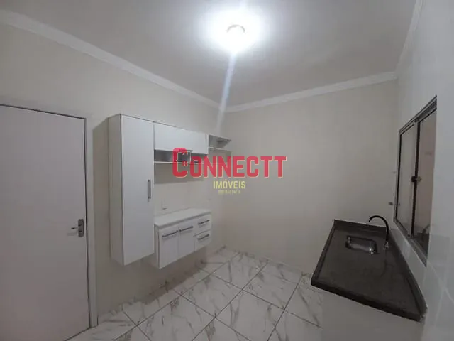 Casa 2 quartos e 2 banheiros, à venda, no bairro Planalto Verde em Ribeirão Preto