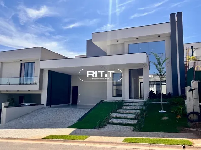 Casa com 300m² 3 quartos e 2 banheiros, à venda, no bairro Roncáglia em Valinhos