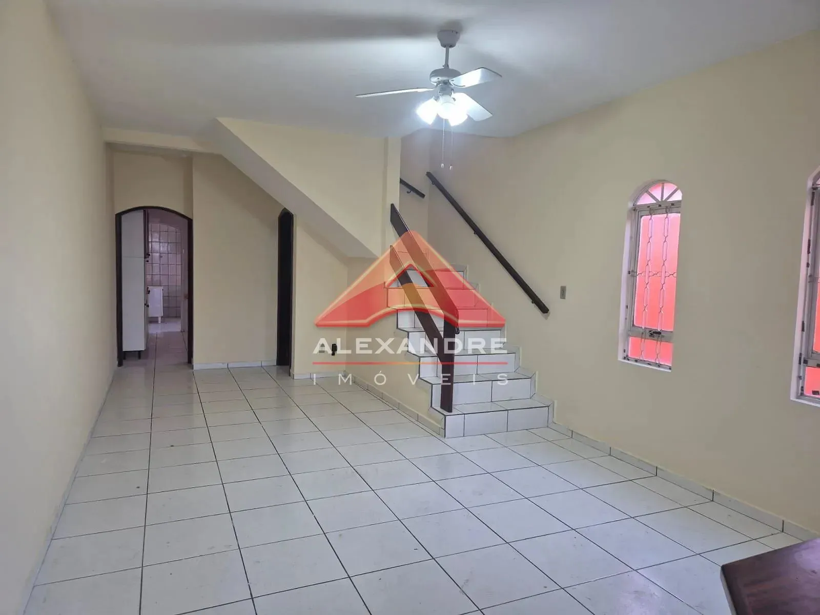 Casa, 3 quartos, 137 m² - Foto 1
