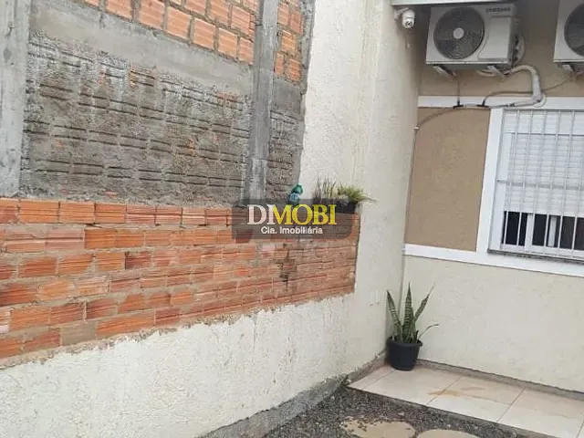 Casa com 150m² 2 quartos e 1 banheiro, à venda, no bairro Neópolis em Gravataí