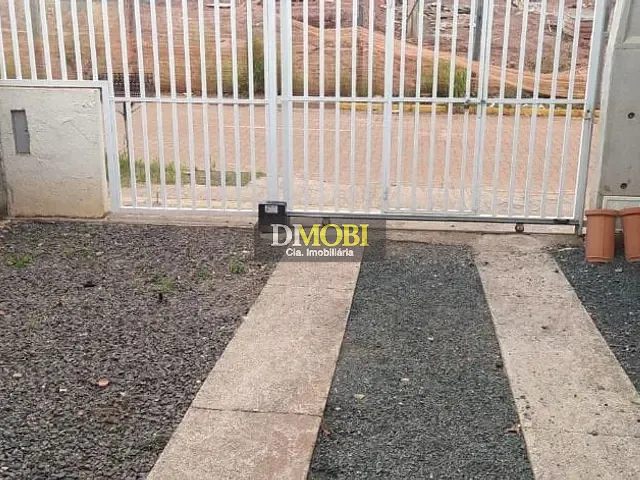 Casa com 150m² 2 quartos e 1 banheiro, à venda, no bairro Neópolis em Gravataí