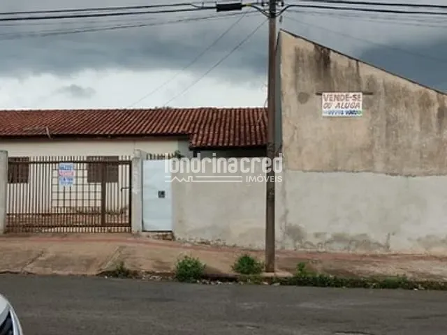 Casa com 350m² 3 quartos e 1 banheiro, à venda, no bairro Dom Pedro II em Londrina