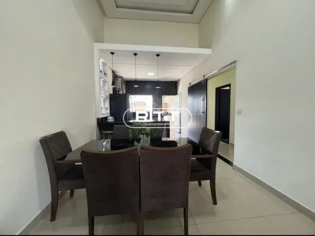 Casa com 250m² 3 quartos e 3 banheiros, à venda, no bairro Residencial Parque Bela Vista em Monte Mor