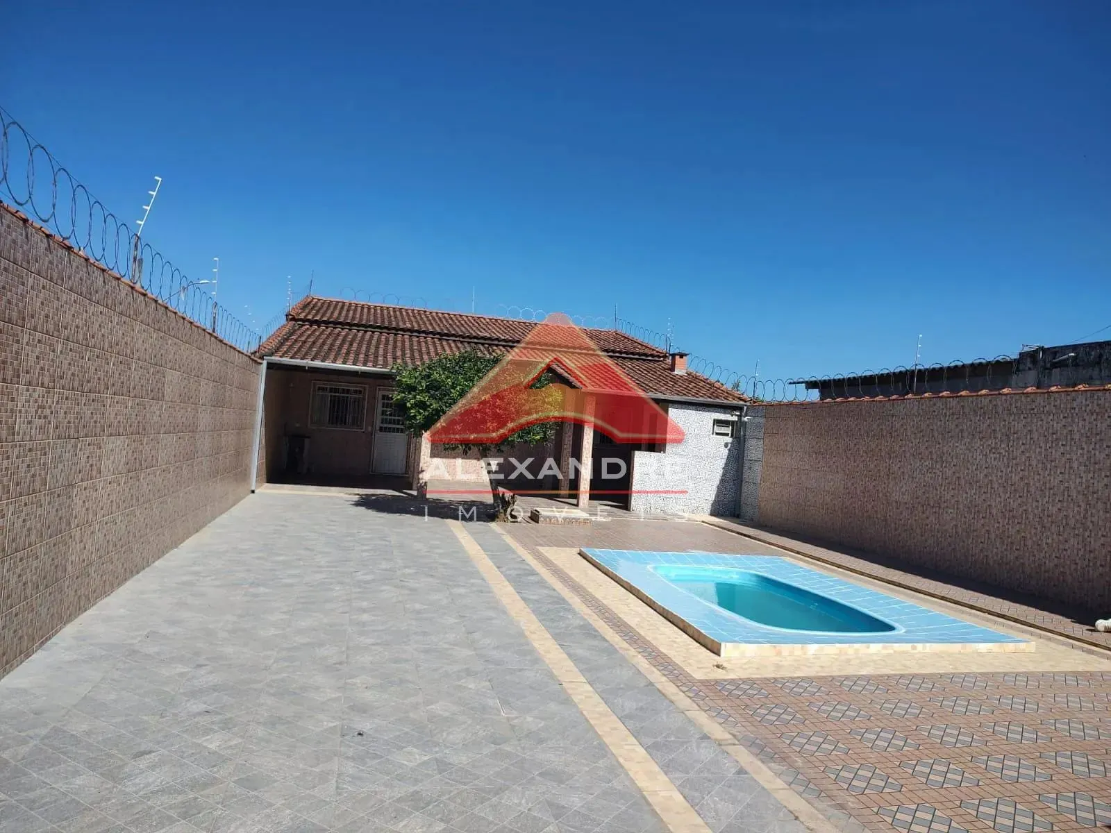 Casa, 1 quarto, 106 m² - Foto 2