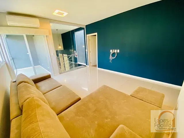 Casa com 520m² 3 quartos e 3 banheiros, para alugar, no bairro Jardim Siriema em Atibaia