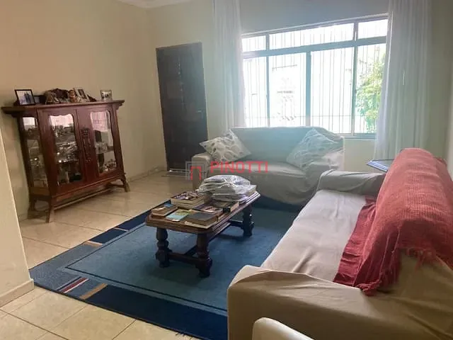 Casa 4 quartos e 3 banheiros, à venda, no bairro Baeta Neves em São Bernardo do Campo