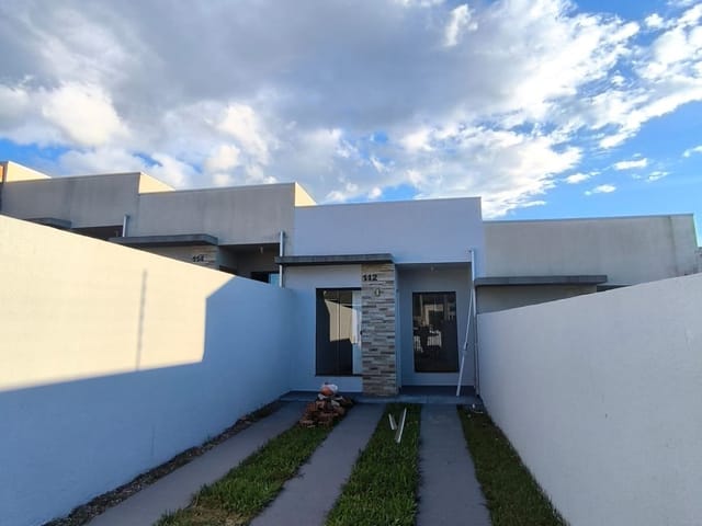 Casa à venda, com quintal, 2 quartos, Nova Ponta Grossa, Cará-cará, Ponta Grossa, PR