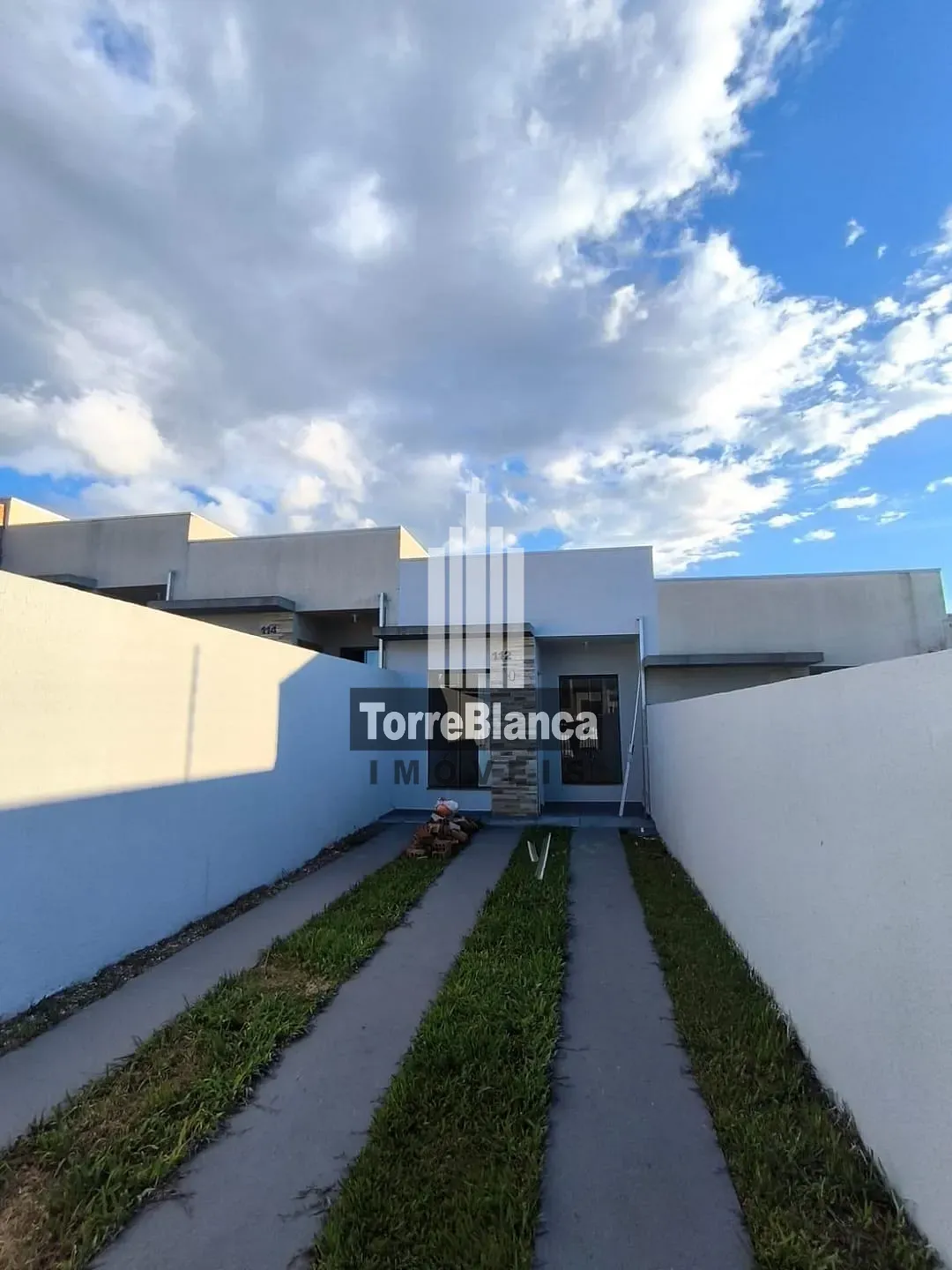 Casa, 2 quartos, 60 m² - Foto 1