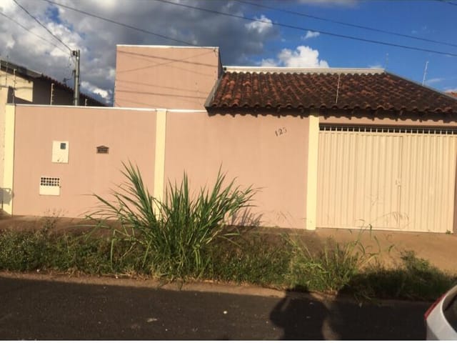 Foto do Casa - Casa para Locação 2 Quartos, 1 Vaga, 10M², Antônia Cândida I, Uberaba - MG | ZUCATO IMOBILIARIA LTDA
