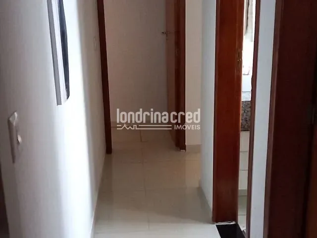 Casa 3 quartos e 1 banheiro, à venda, no bairro Jardim Campos Verdes em Londrina