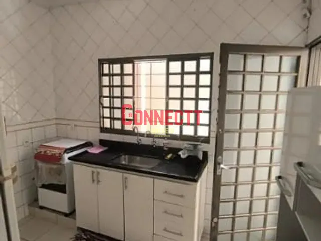 Casa com 160m² 2 quartos e 3 banheiros, à venda, no bairro Parque dos Pinus em Ribeirão Preto
