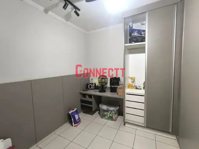 Casa com 160m² 2 quartos e 3 banheiros, à venda, no bairro Parque dos Pinus em Ribeirão Preto