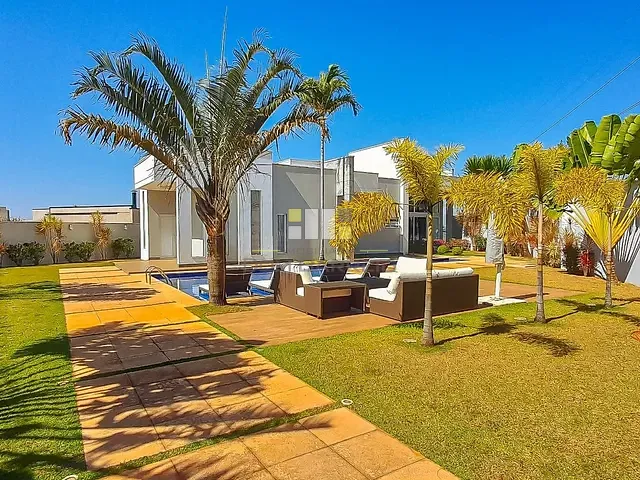 Casa com 1032m² 3 quartos e 5 banheiros, à venda, no bairro Estância Hípica em Nova Odessa