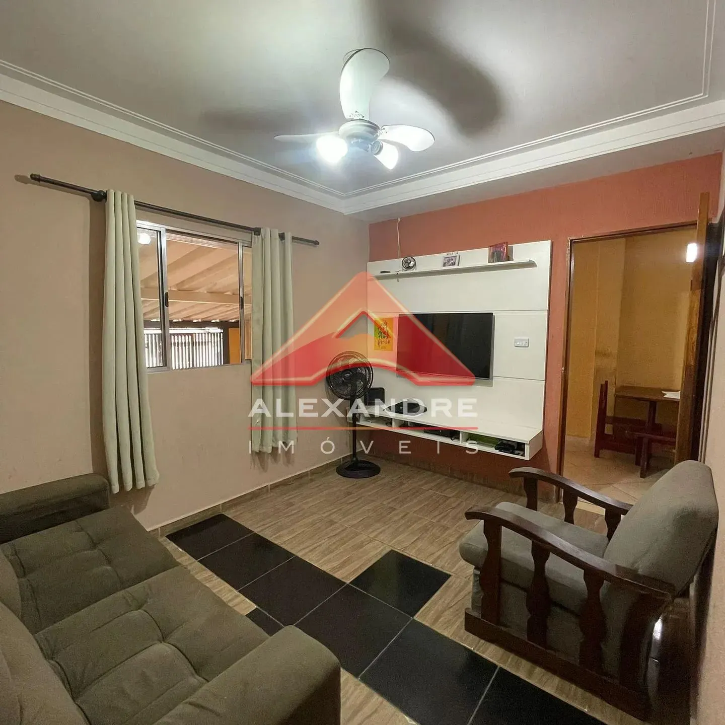 Casa, 3 quartos, 135 m² - Foto 1