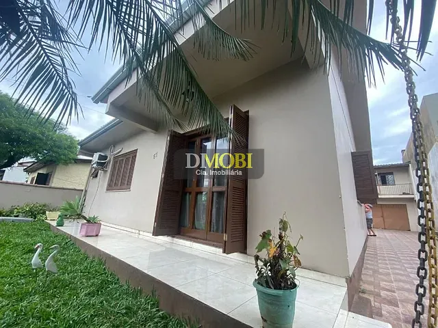 Casa com 130m² 6 quartos e 4 banheiros, à venda, no bairro Nossa Chácara em Gravataí