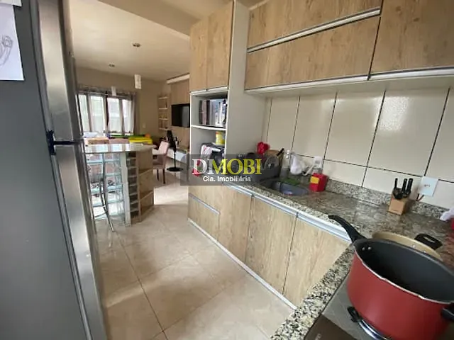 Casa com 130m² 6 quartos e 4 banheiros, à venda, no bairro Nossa Chácara em Gravataí