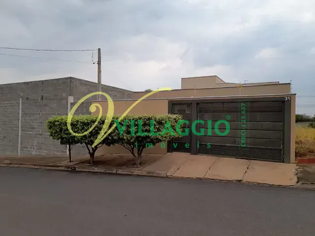 Casa com 250m² 3 quartos e 3 banheiros, à venda, no bairro Centro em Cedral