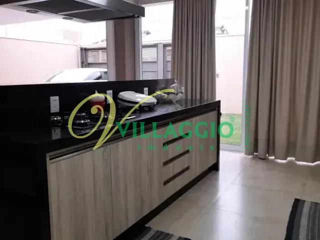 Casa com 250m² 3 quartos e 3 banheiros, à venda, no bairro Centro em Cedral