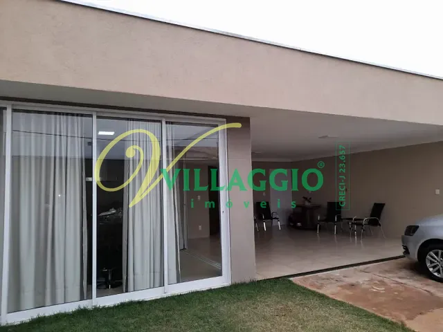 Casa com 250m² 3 quartos e 3 banheiros, à venda, no bairro Centro em Cedral