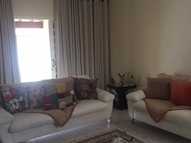 Foto do Casa - Casa à venda 3 Quartos, 1 Suite, 200M², Conjunto Manoel Mendes, Uberaba - MG | ZUCATO IMOBILIARIA LTDA