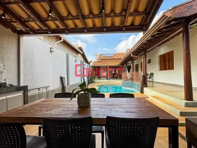 Casa com 490m² 3 quartos e 5 banheiros, à venda, no bairro City Ribeirão em Ribeirão Preto