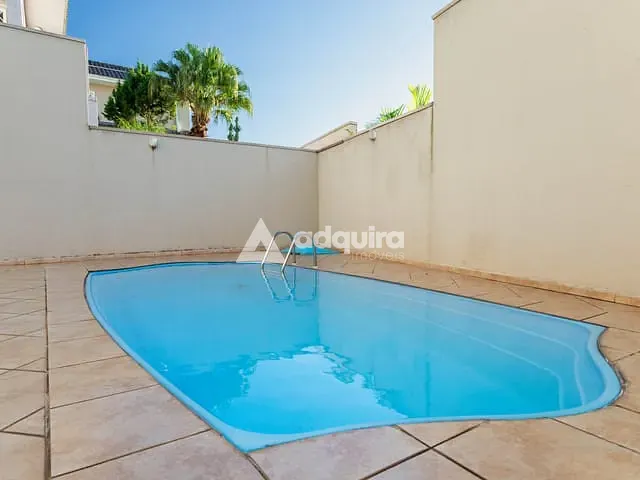 Casa com 692m² 4 quartos e 5 banheiros, à venda, no bairro Orfãs em Ponta Grossa