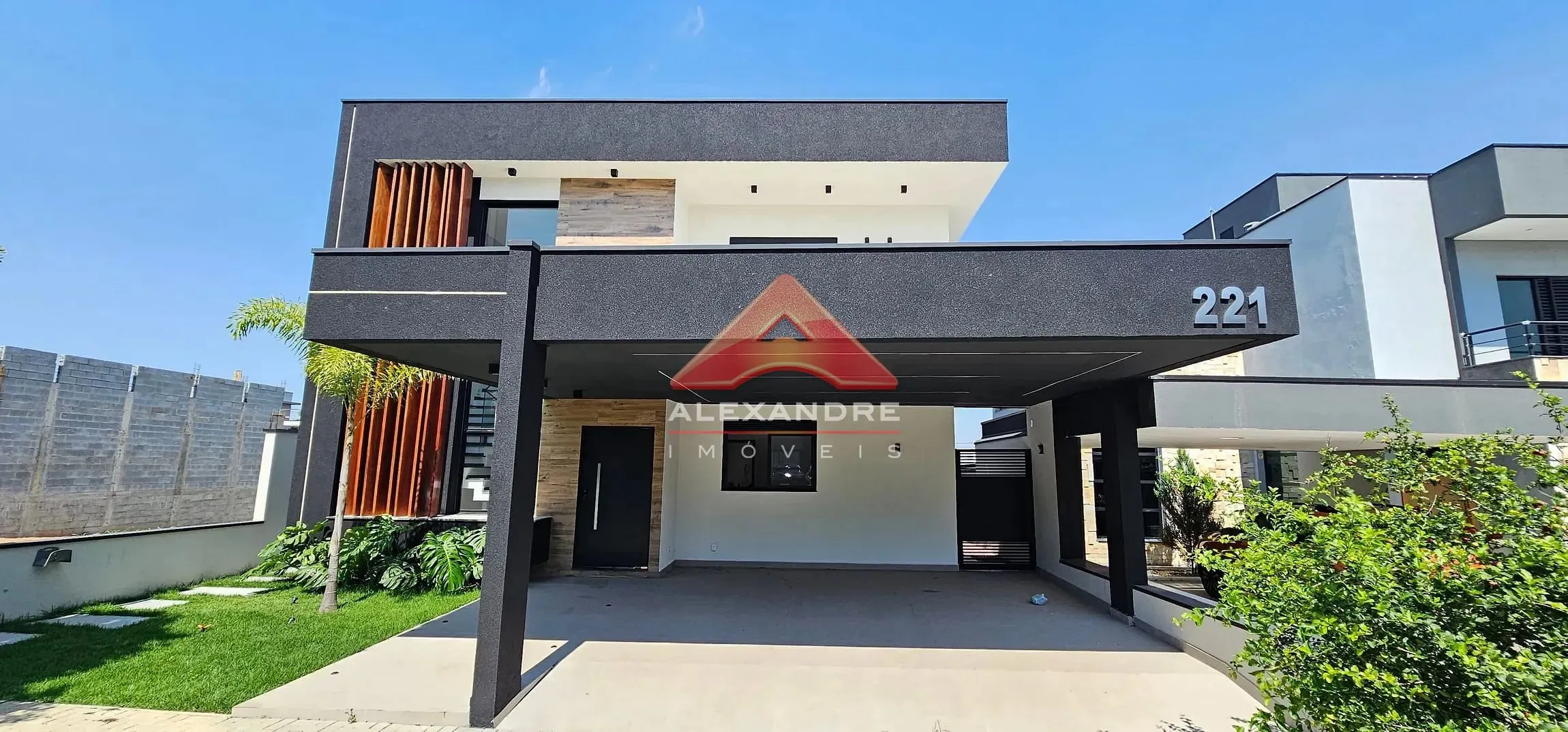 Casa, 4 quartos, 268 m² - Foto 1