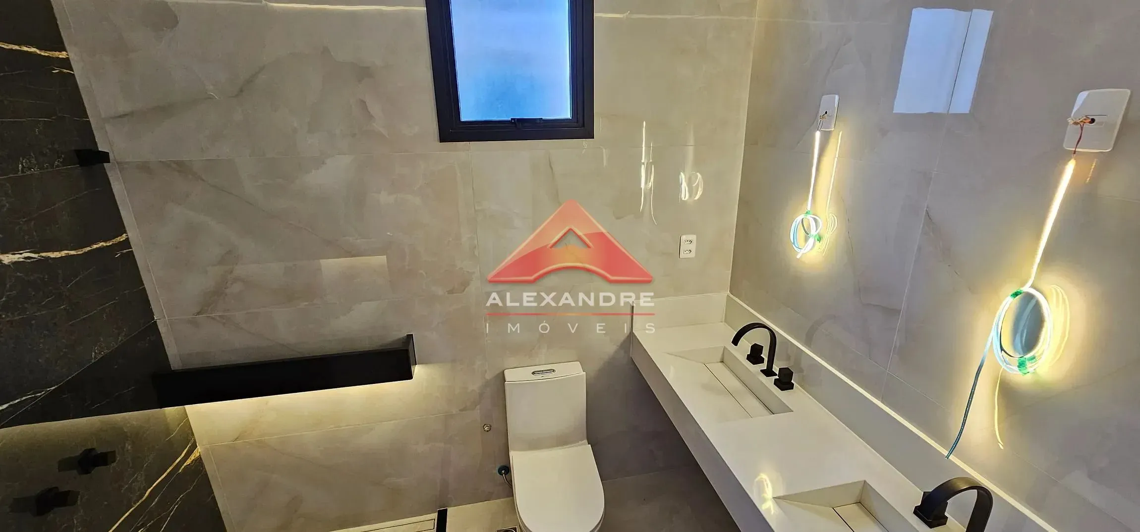 Casa, 4 quartos, 268 m² - Foto 36