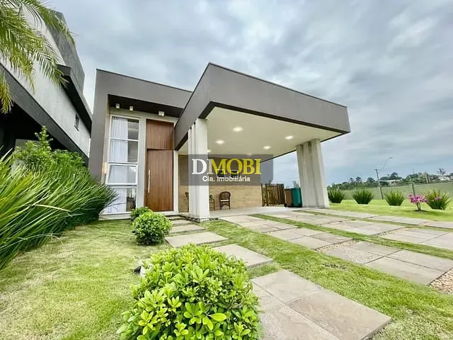 Casa com 300m² 2 quartos e 3 banheiros, à venda, no bairro Neópolis em Gravataí
