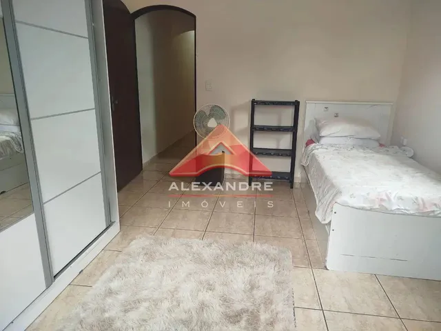 Casa com 138m² 4 quartos e 3 banheiros, à venda, no bairro Jardim Itapoã em São José Dos Campos
