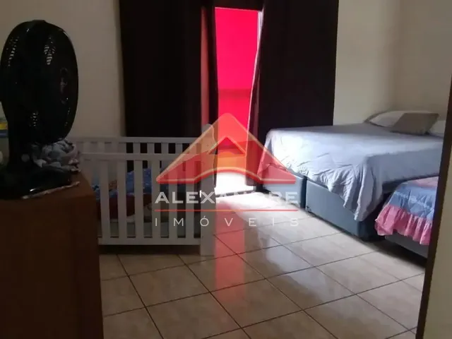 Casa com 138m² 4 quartos e 3 banheiros, à venda, no bairro Jardim Itapoã em São José Dos Campos