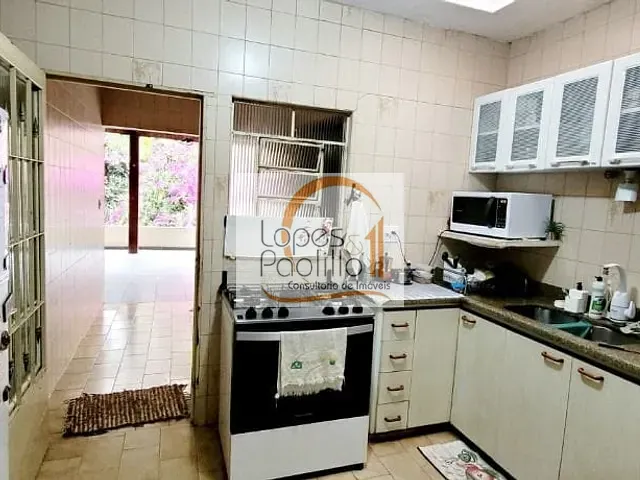 Casa com 7000m² 4 quartos e 3 banheiros, para alugar, no bairro Jardim das Cerejeiras em Atibaia