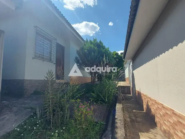 Casa com 41m² 2 quartos e 1 banheiro, à venda, no bairro Contorno em Ponta Grossa