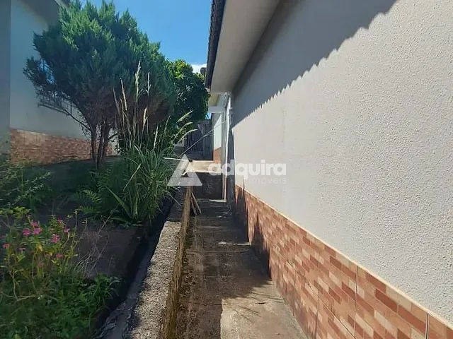 Casa com 41m² 2 quartos e 1 banheiro, à venda, no bairro Contorno em Ponta Grossa