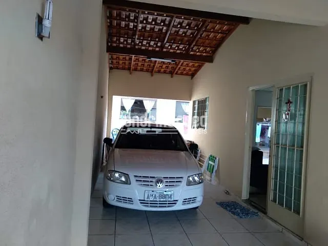 Casa 3 quartos e 1 banheiro, à venda, no bairro Jardim Pérola em Ibiporã