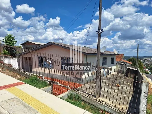 Casa com 100m² 3 quartos e 3 banheiros, à venda, no bairro Nova Rússia em Ponta Grossa