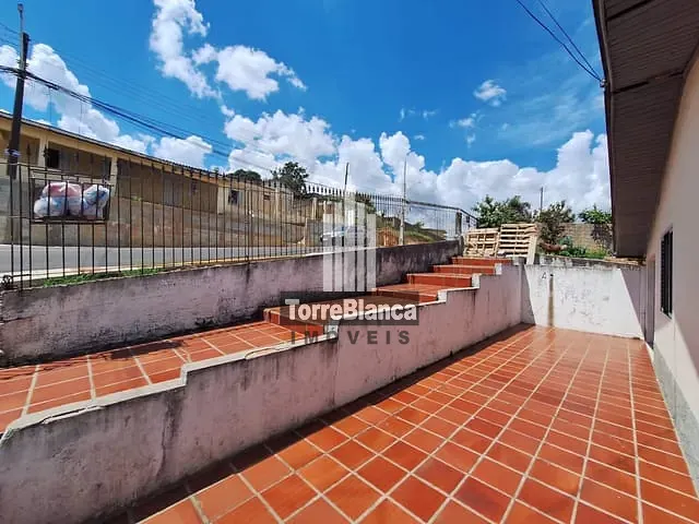 Casa com 100m² 3 quartos e 3 banheiros, à venda, no bairro Nova Rússia em Ponta Grossa