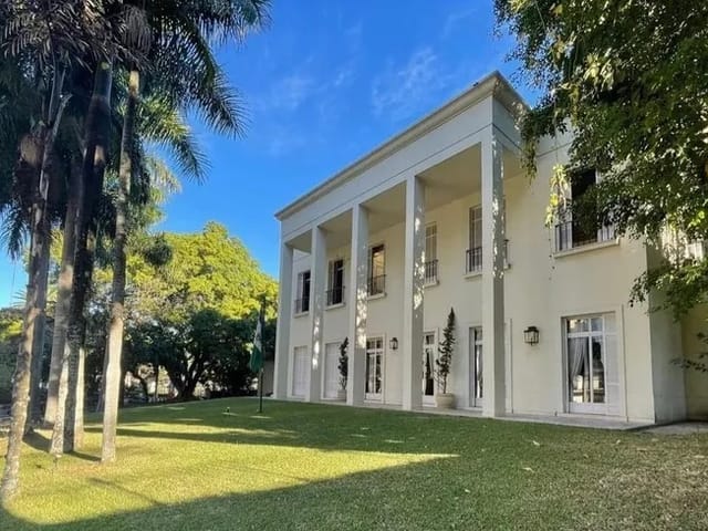 Casa com 4000m² 10 quartos e 20 banheiros, à venda ou para alugar, no bairro Jardim América em São Paulo