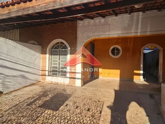 Casa com 10m² 3 quartos e 2 banheiros, à venda, no bairro Jardim Alvorada em São José Dos Campos
