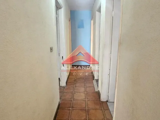 Casa com 10m² 3 quartos e 2 banheiros, à venda, no bairro Jardim Alvorada em São José Dos Campos