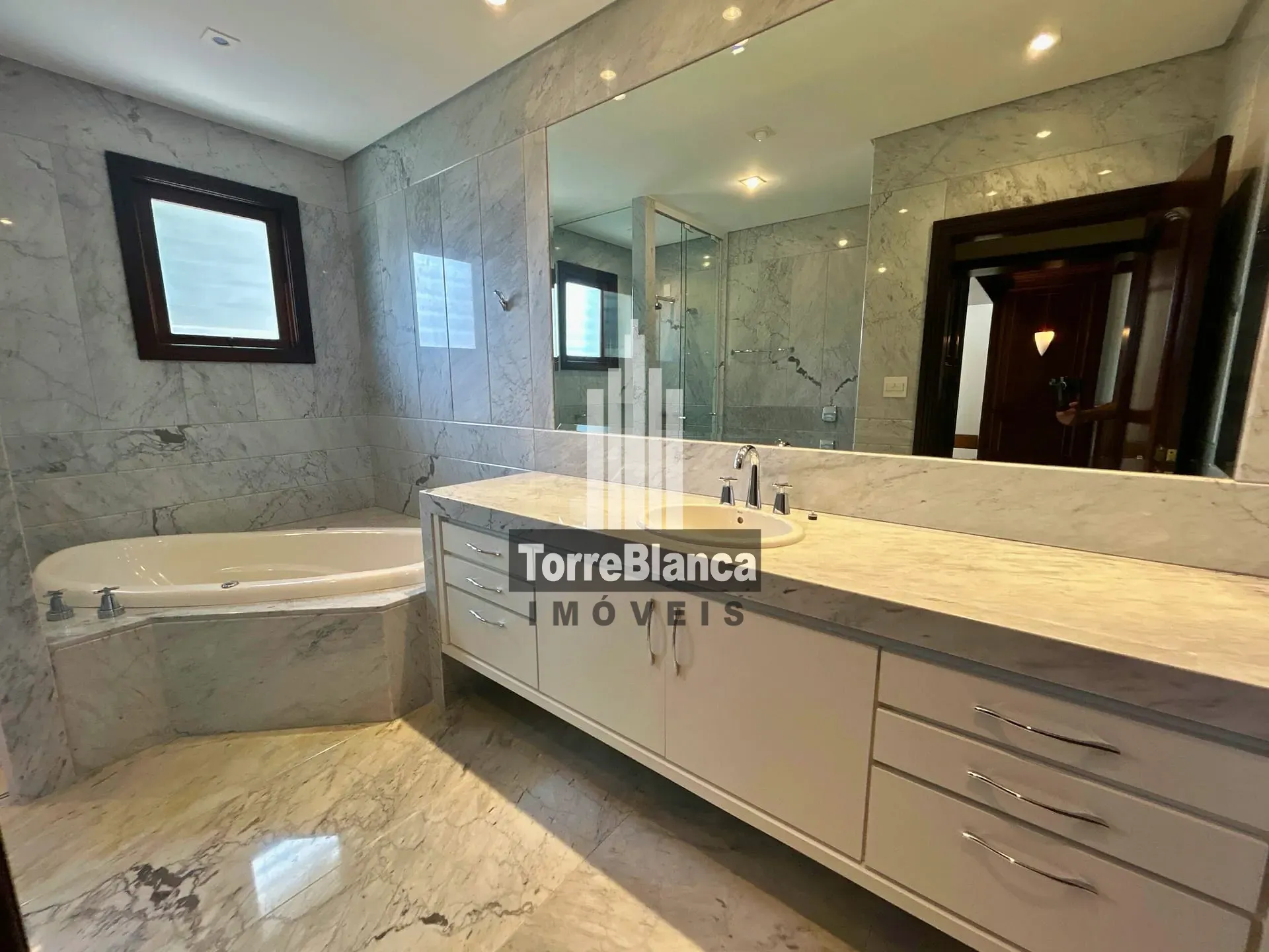 Casa, 4 quartos, 760 m² - Foto 37