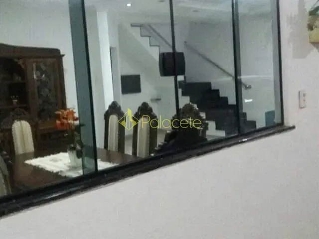 Casa com 250m² 1 quarto e 2 banheiros, à venda, no bairro Jardim do Vale II em Guaratinguetá