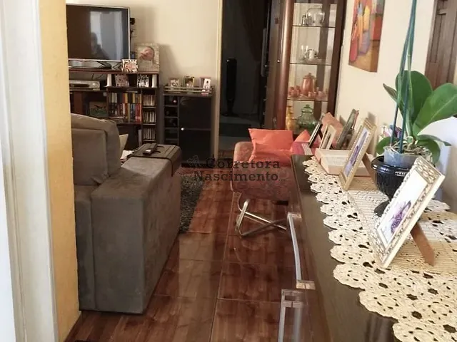 Casa com 250m² 2 quartos e 1 banheiro, à venda, no bairro Cidade Jardim em Jacareí