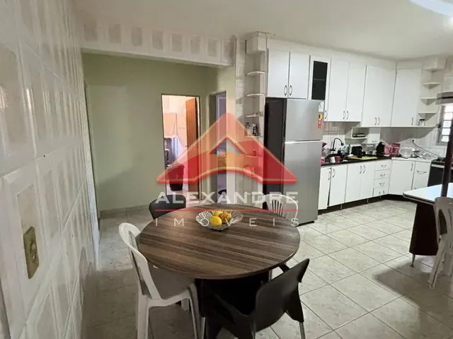 Casa com 317m² 4 quartos e 2 banheiros, à venda, no bairro Jardim Nova Michigan II em São José Dos Campos