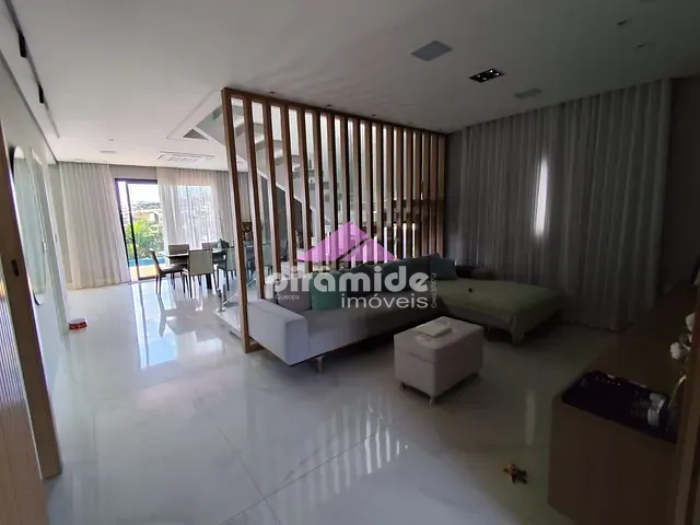 Casa com 451m² 6 quartos e 6 banheiros, à venda, no bairro Urbanova em São José dos Campos